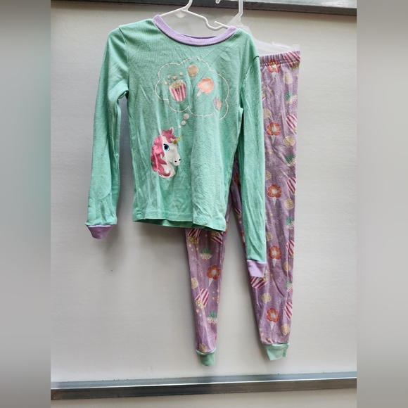 Girls Pajama set - Picture 1 of 4